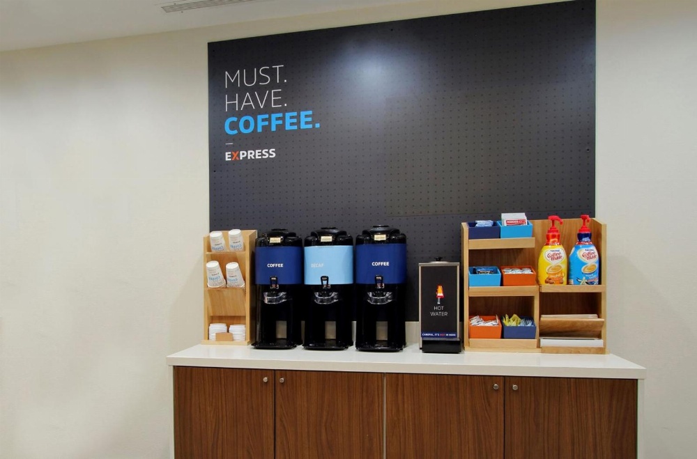 Holiday Inn Express Hotel & Suites Levelland